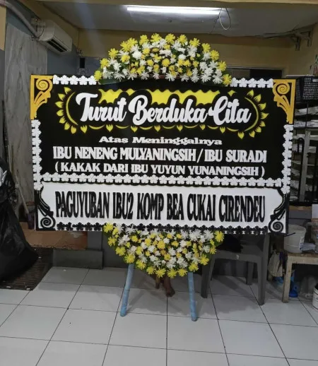Papan Bunga Duka Gelora Bung Karno